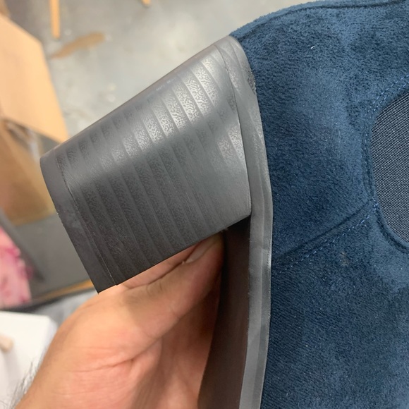 Women’s Pointed Toe Chelsea Ankle High Heel Block Boot in Navy Faux Suede - Picture 8 of 15